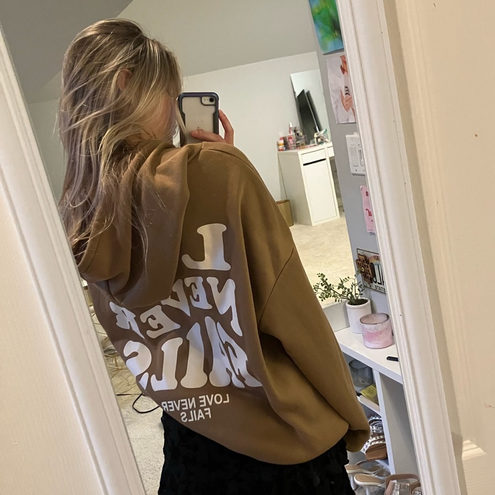 Sweatshirt - Picture 2 of 4